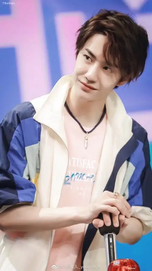 王一博天天向上##王一博奶膘