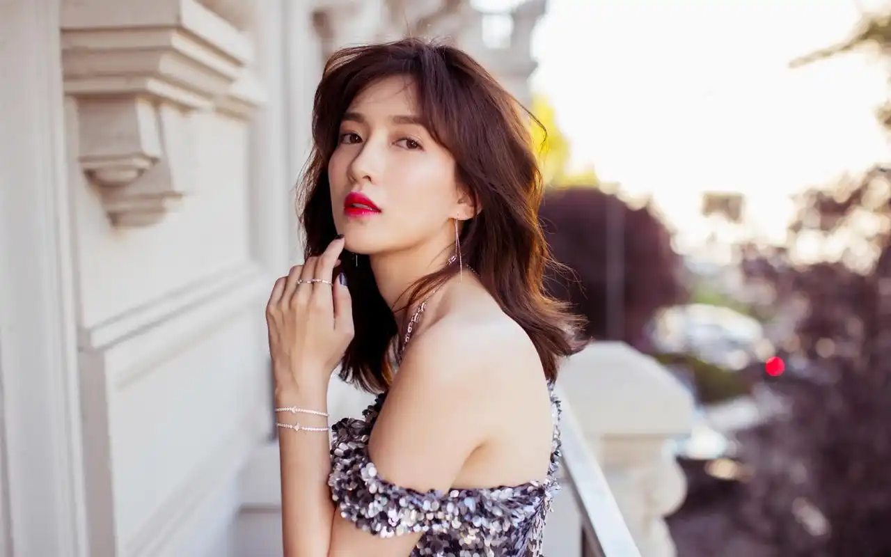 江疏影高清唯美梦幻写真图片壁纸