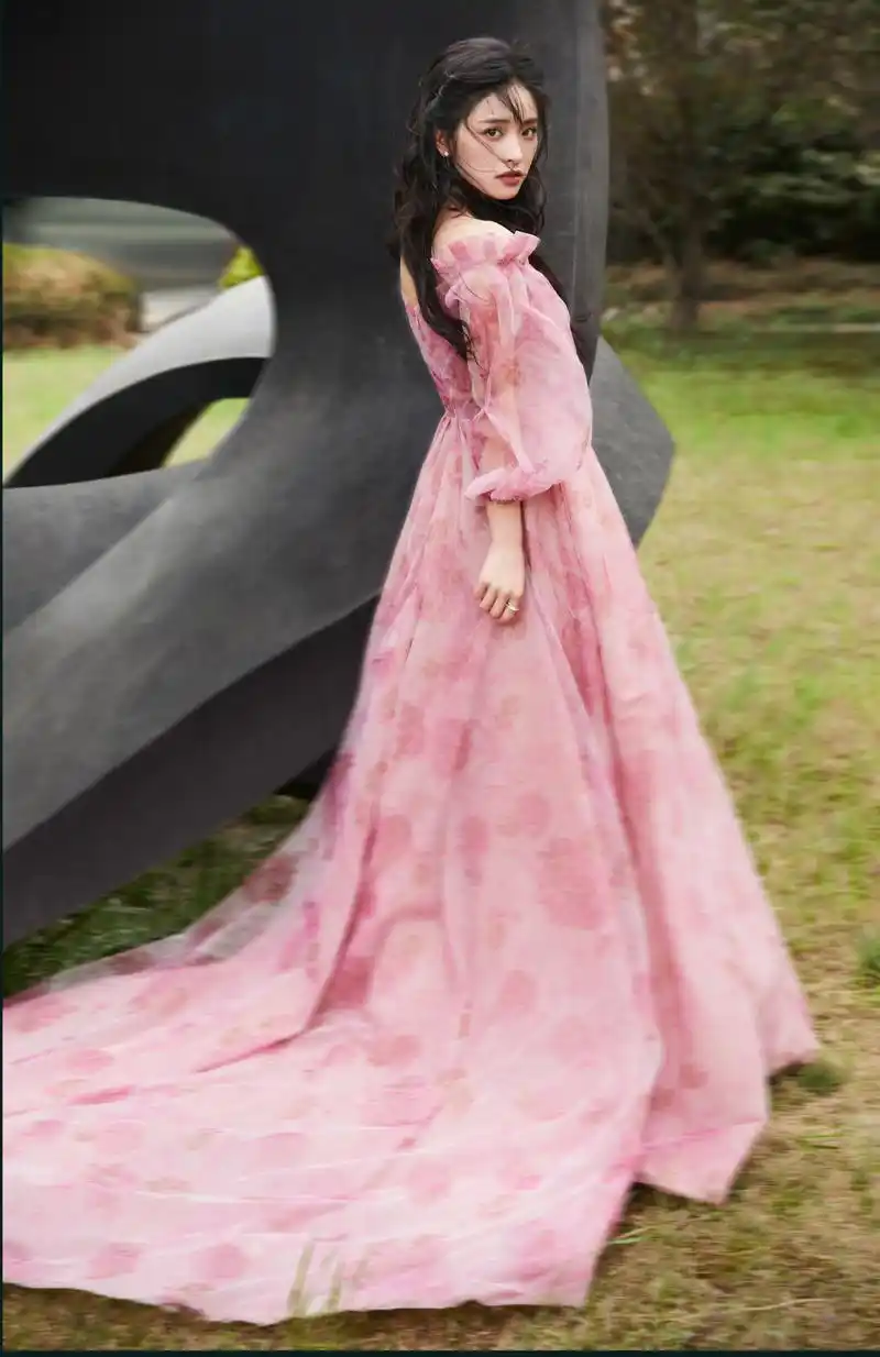 沈月 粉色礼服绝美