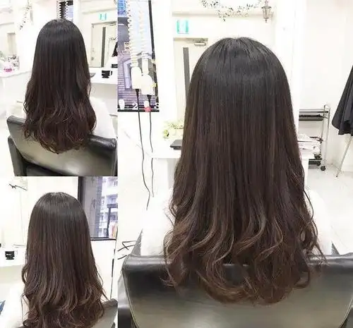 烫发尾的长发发型今年最流行