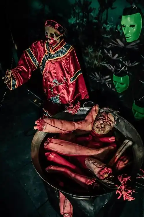 重庆欢乐谷万圣欢乐节尖叫开幕,连嗨32天停不下来!