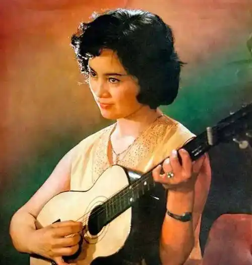 演员徐敏,颜值高演技好,人还深情,二婚娶小十五岁娇妻婚后幸福_张金玲