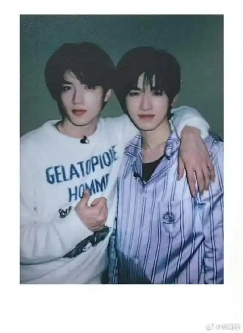 宋亚轩刘耀文同款t恤