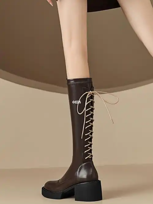 赞爆啦这绑带靴子太太太绝了巨显瘦