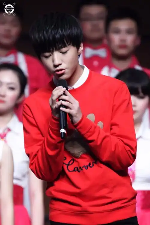 2016tfboys重庆八中音乐会_高清图片大全-爱豆app