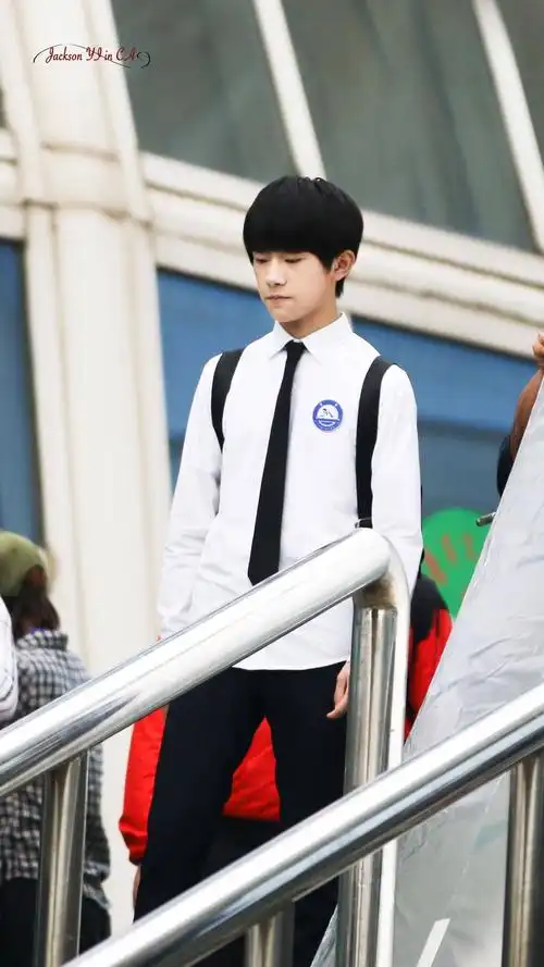 易烊千玺 #tfboys易烊千玺 #tfboys 超少年密码 高清 帅气