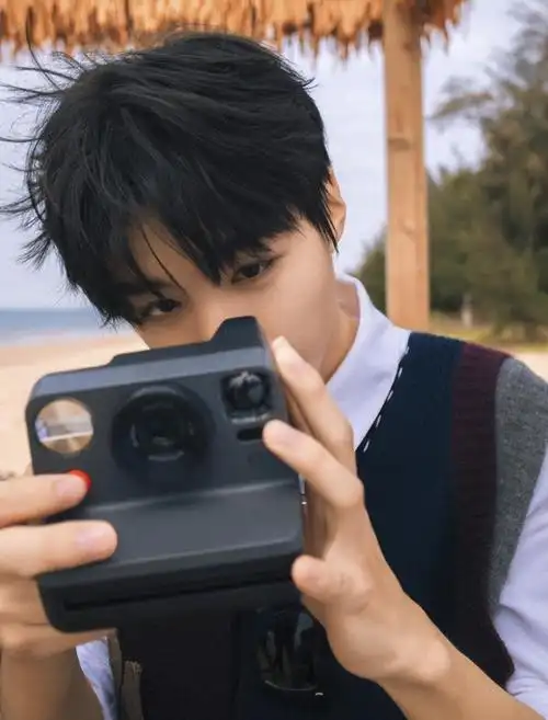 《下一站台风》已定张子枫,王俊凯不演,网友"用王俊凯做热饼"