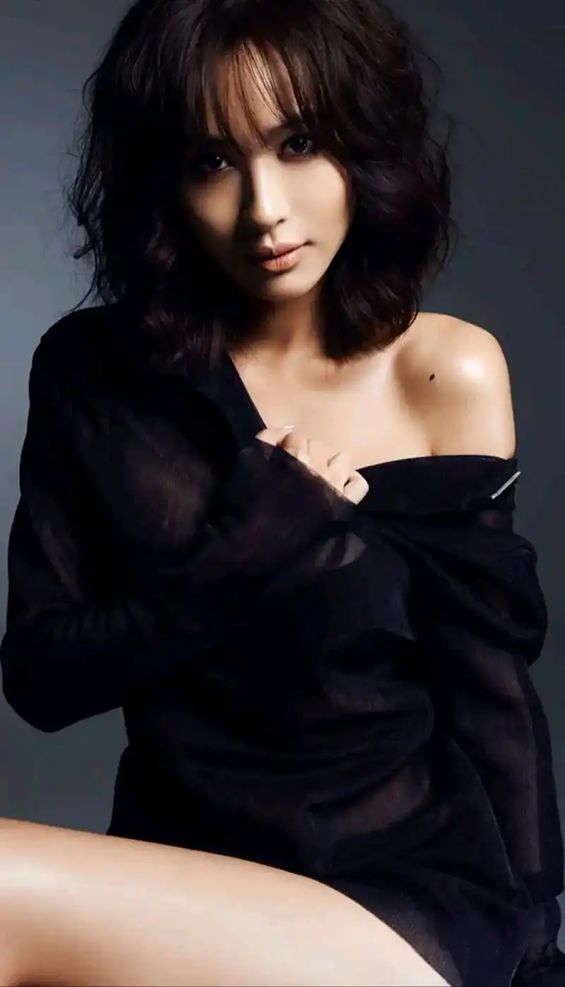 精美图集|李菲儿,性感美丽的女演员