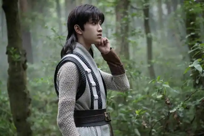 敖子逸斗罗大陆热播挑战自我被赞眼神有灵性