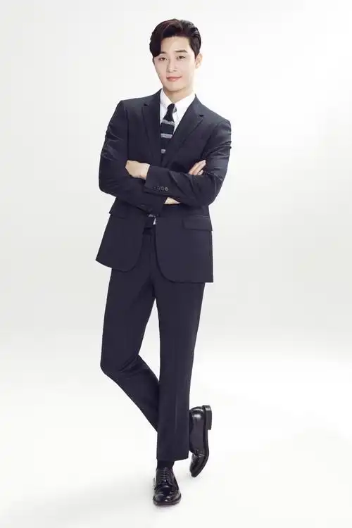 尖叫声!看看兰芝又捕获了哪位男神?朴叙俊成为男士保养系列代言人