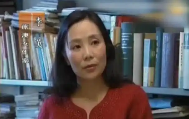 她还有个美丽的名字——李英,正是顾城诗中那位令人心驰神往的"英儿"