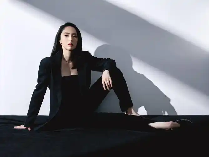 董璇余下的人生都是我自己的丨人物