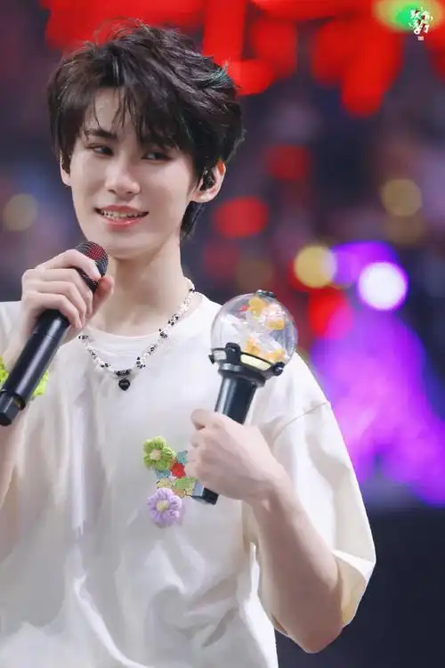 张真源 live之神##时代少年团叁重楼暨出道四周年演唱会