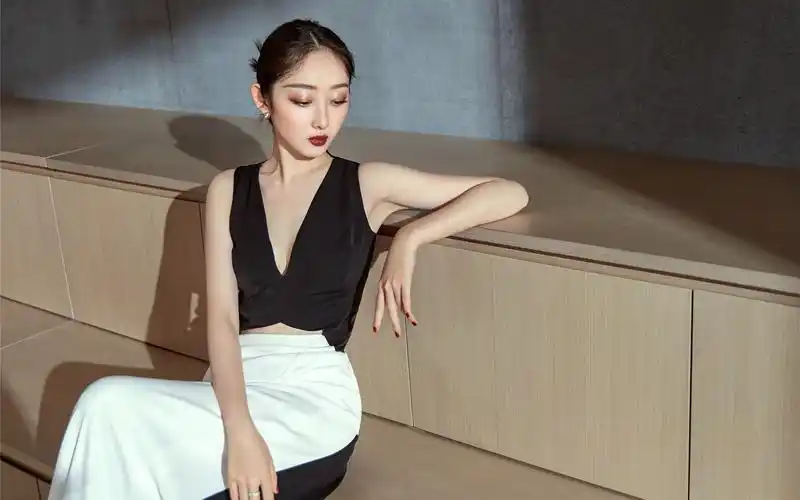 美女蒋梦婕写真桌面壁纸