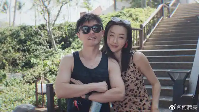 疫情后的第一次出游#何彦霓超话谢苗超话何彦霓超话疫情后的第掖挝