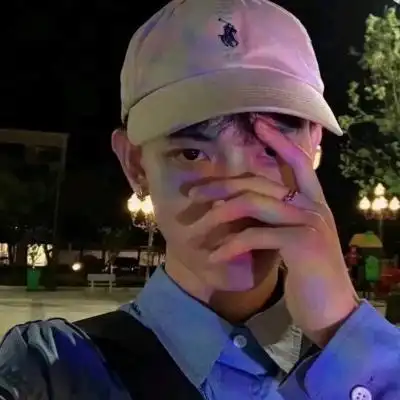 高冷潮酷戴帽子男生头像图片大全 高清霸气的帅气帽子男头像_男生头像