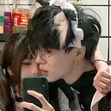 最新浪漫虐狗的超甜小清新情侣头像