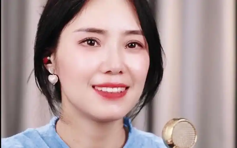 歌手云朵抖音直播-高清全集-20231015