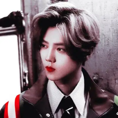 鹿晗头像二转注明潇柇拿图dd