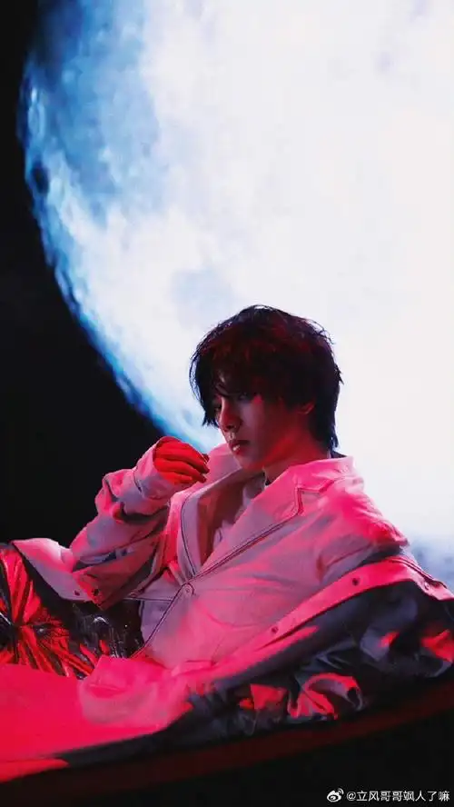 华晨宇火星演唱会#  惊艳了我很久的华立风  飒飒是hcy148不朽顶流!