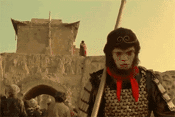 紫霞没能如愿等到她的意中人, 至尊宝带着永远的憾踏上取经之路.