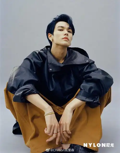 林彦俊xnylon尼龙┊每一组大片都有重点有的是重概念的