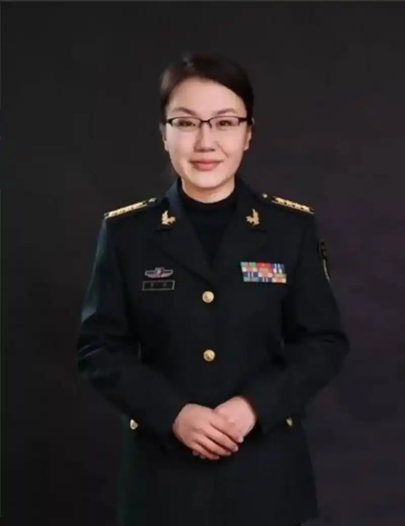 李莉教授是一位有高水平资深军事评论家,对国际大势的分析精辟独到.