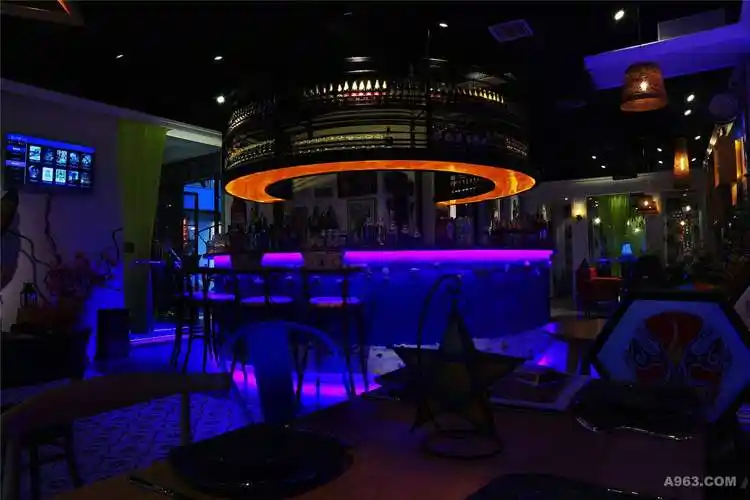 在清吧的那一晚上