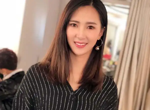 蜜蜂少女队张希雅是谁 少女偶像参加创造101备受瞩目