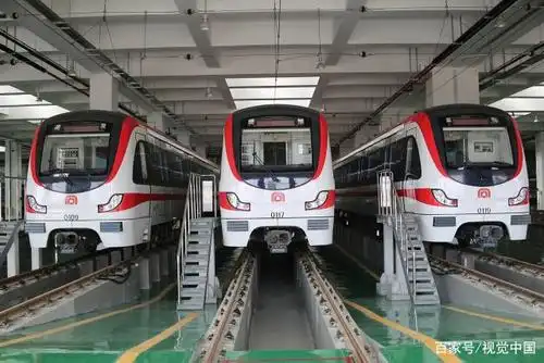 实拍安徽第一条地铁线路:合肥地铁1号线