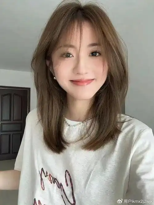 修颜锁骨发,自然之美等你来试|修颜|锁骨|发型_新浪新闻