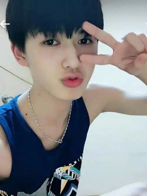 【周末安利】浓颜素颜傻傻分不清楚 - 朱正廷素颜360度全展示