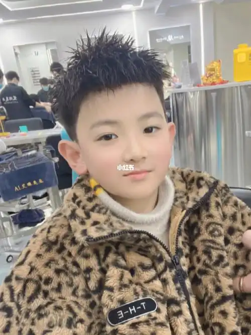 儿童烫发锡纸烫诸暨艾琳美业烫发