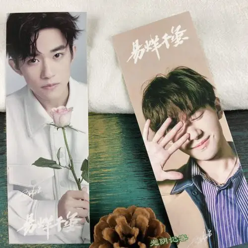 明星签名照_有爱帅气能歌善舞tfboys—易烊千玺书签签名卡片美照明星