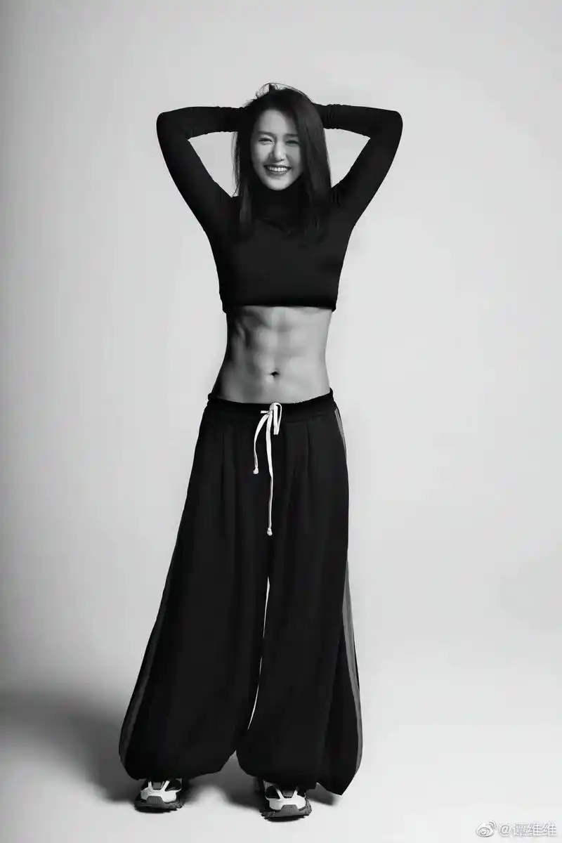 谭维维8块腹肌上热搜网友按她的食谱吃瘦了15斤