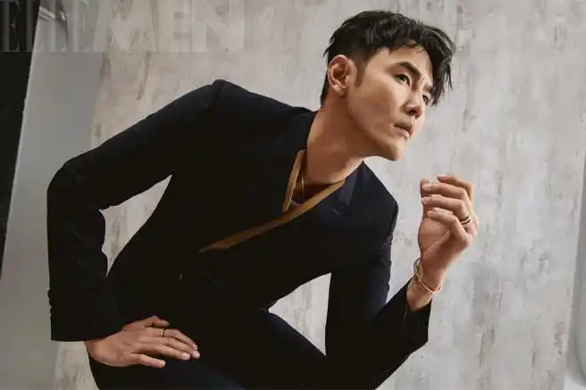 阮经天ellemen八月刊封面