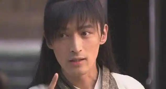 原创神话易小川三任女友同台张萌晒与白冰金莎合影喊话在线呼叫胡歌