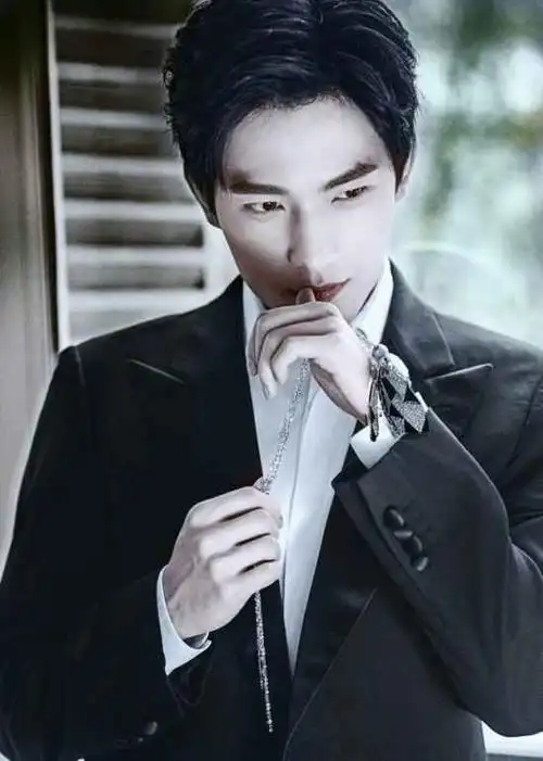 杨洋发型图片及名称百变造型绝对能帅你一脸