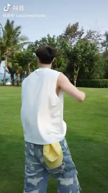 张艺兴战损破洞裤##张艺兴