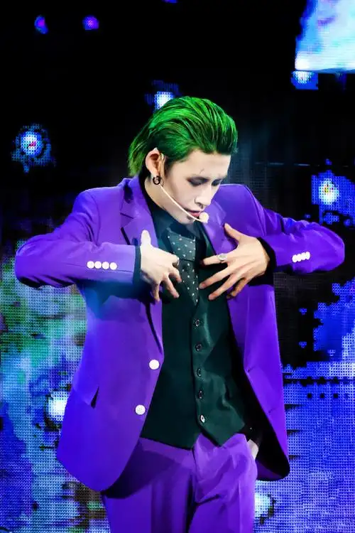 小鬼王琳凯小丑造型图片39