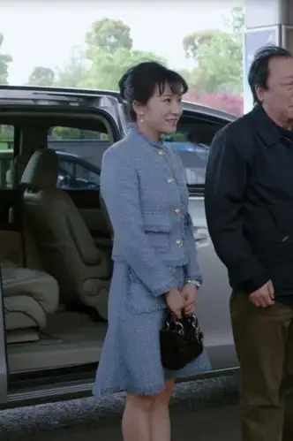 都挺好:豪门阔太李念自带私服进剧组,太过奢侈与剧中人物不符