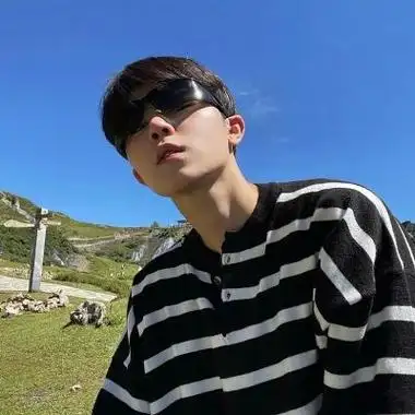 成熟又很有魅力的男生头像图片