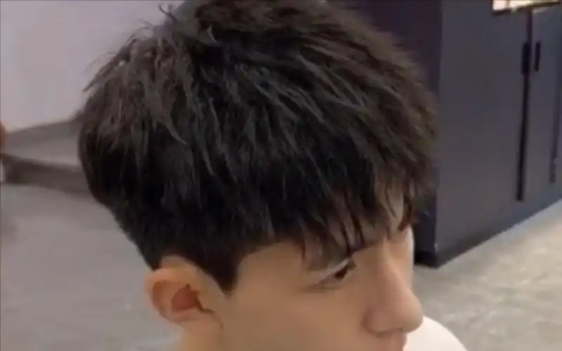 【男生发型】摩根碎盖头 撩妹必备发型