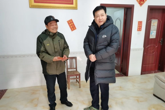 贺运生赴岳阳市开展常态化走访慰问