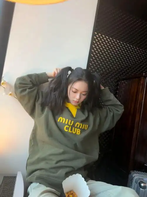 赵今麦的双马尾##赵今麦发了18张照片