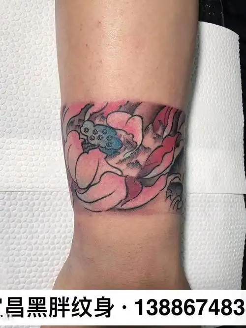 荷花手环_纹身图案手稿图片_曾宪林的纹身作品集