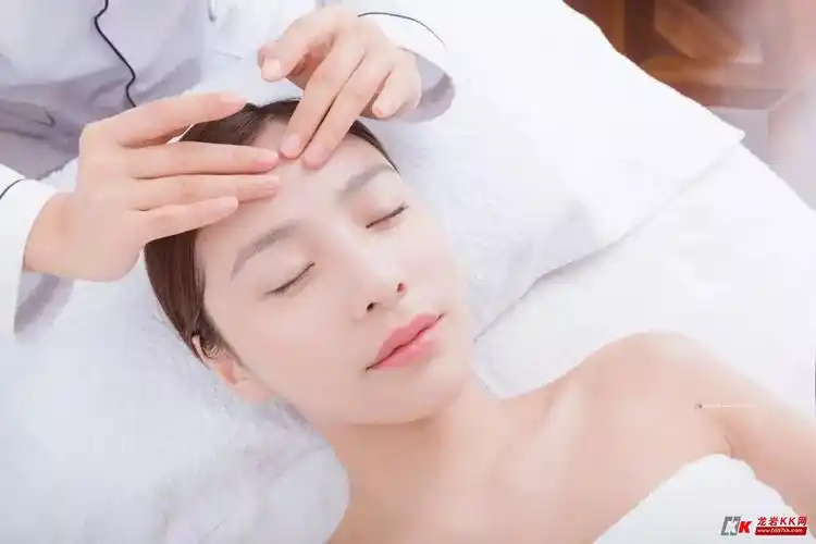 面部清洁,清清爽爽过夏日      夏季脱毛,光滑皮肤get√   这个