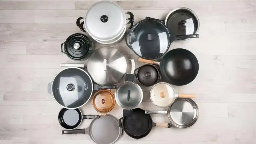 不粘锅麦饭石锅康宁锅等12种锅具使用心得报告告诉你哪些才是真正实用