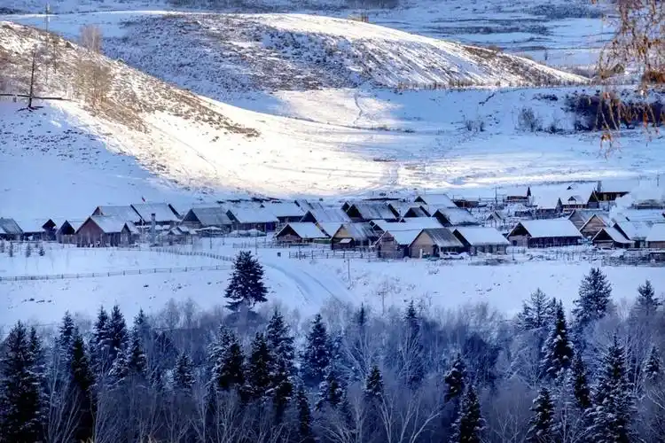 冬天就要来新疆阿勒泰五百里风情街