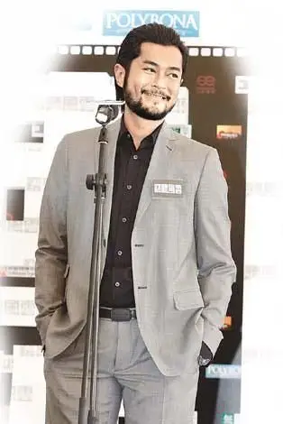 古天乐胡须造型显男人味 游欧洲惜无艳遇(图)_影音娱乐_新浪网